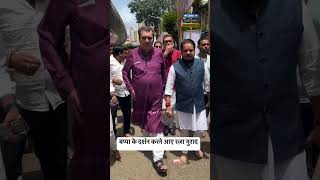 😍Raza Murad At Lalbhagcha Raja For Darshan #bollywood