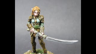 Reaper Miniatures 14323: Flara, Vale Swordsman, Elf Grunt