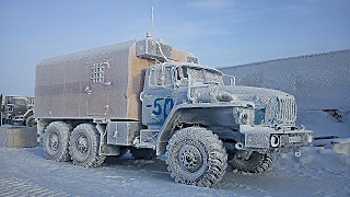 The ROADS of the NORTH of Russian machinery on the road Compilation