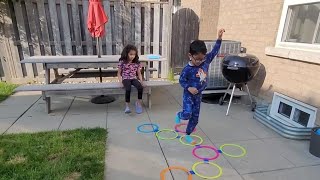 How to Play with Hopscotch