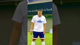 Mbappé sorprendido