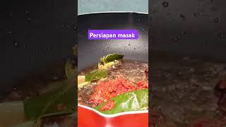 Aktivitas CHAPRUNGCHANNEL||persiapan masak #chaprungchannel #vidioshort #cooking #friedfood