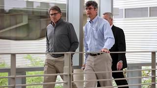 Energy Secretary Rick Perry visits Oak Ridge National Laboratory