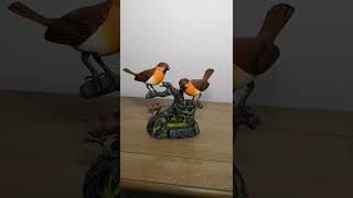 MB191736 18cm Premier Animated Robins on a Branch Pen Holder Christmas Decoration