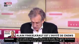 Alain Finkielkraut plane en direct face à Pascal Praud sur CNews !