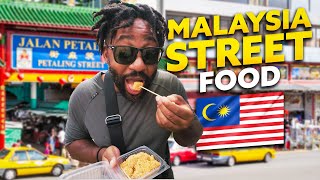 We Tried Malaysian Street Food (Local Dishes in Kuala Lumpur)