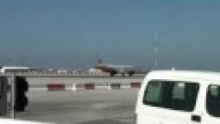 Plane landing in Gibraltar in July 2008 in HD!