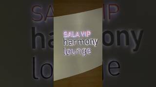 Na sala VIP Harmony Lounge