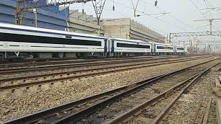 Howrah NJP Vande Bharat Express first run||indianrailways||blog|| Railfannig||Vandebharat||Modiji||