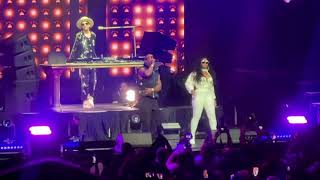 @jarule1 & @ashanti perform at @djcassidy Pass the mic Live at the Prudential Center in Newark, NJ