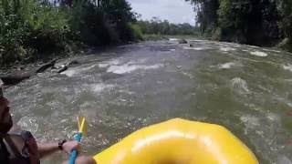 Rafting the sarapiqui river costa rica 2016