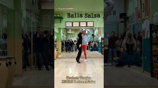 Bachata Parejas #shorts 230201 2 clase musica #salsa #bachata #tiktok @angelaimambo