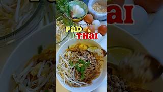 Tasty Chicken Pad Thai. #shorts #short #padthai ##shortrecipe #shortreel #shortsviral #recipeshorts