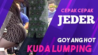 Gara gara penyanyi BAR BAR  Kesurupan Kuda Lumping Beneran