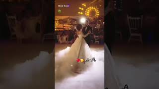 رقص و چرخ زیبایی عروس توسط داماد افغانی اهنگ عاشق شدم👰🤵