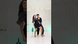 Kinni kinni song dance diljit dosanjh   #vickyandaakanksha #dance #kinnikinni