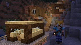 Building More Houses In My Base | MCPE Survival Episode 2