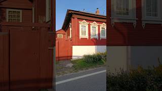 Деревенские дома в городе Плёс. История России. #плёс #россия #shorts #russia #travel