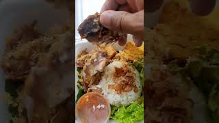 #Menu makan siang ayam geprek#Mari Maksi#