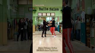 Clases de Salsa Cubana Casino Beginners Parejas #shorts 230206 con conteo #salsa #bachata #tiktok @a