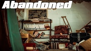 ABANDONED House EVERYTHING Left Behind ! Family Died in a Car Crash