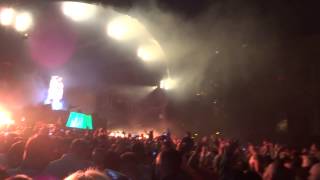 Above & Beyond Live @ Belsonic Belfast 2015 playing 'Peace of Mind'