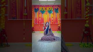 Karwa chauth special dance | chaand nikla | Vishakha verma #karwachauth #vishakhasdance