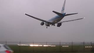 KLM B777 200 missed approach