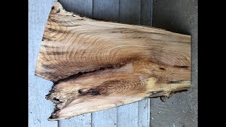 Woodmizer LT35 video. Sawing Spalted Hickory slabs and lumber