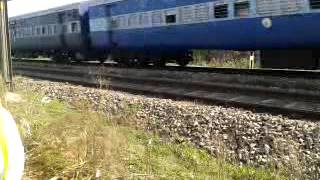 Katra - Yeshwantpur Suvidha Express at 110kmh