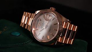 Revue de la Rolex Day Date 40 en or Everose