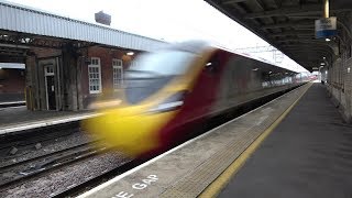 Pendolinos thru Nuneaton