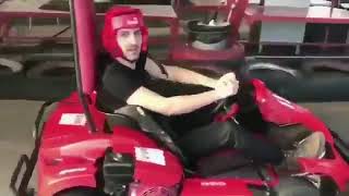 Farz Et Ki Bu Aşkı Yaşamadık Gokart Çarpışması