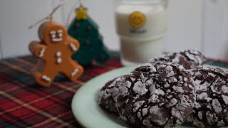 How to make Fudge Brownie Crinkle Cookies l Easy Christmas Cookie Recipe