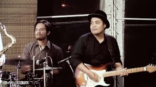 Indra Lesmana & Friends ft. Sandhy Sondoro - Superstar @ Mostly Jazz in Bali 11/09/2016 [HD]