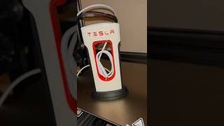 Avec ça mon tel va charger à vitesse éclair lol #3dprint #tesla #supercharger