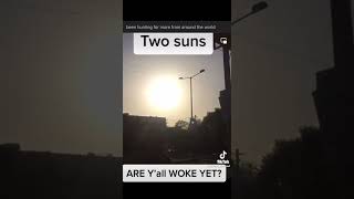 This Is Weird - Two suns!