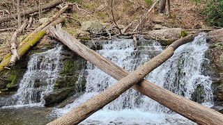 Red dot tral / Appalachian trail  / mother and daughter hiking  #Delawarewatergap