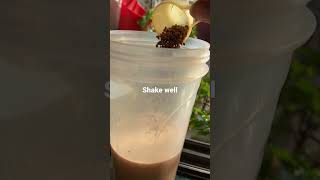 Protein shake with water #absaremadeinthekitchen #fatloss #strengthtraining #fitness #howto