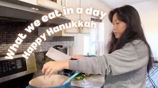 What I Eat In A Day - Vegan Plant-Based Large Family During Hanukkah!