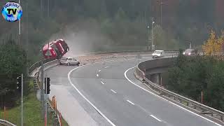 OMG Truck Driver Falls Off 20metter Bridge | By Incredible World TV