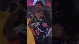 umar Riaz dance  status umar Riaz bb5 umar Riaz funny dance moment #umarriaz  #umar