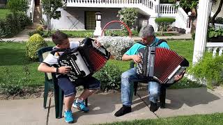 Duet harmonika Milan Jovanovic Kuta i  Aleksa Miletic Kemisevo kolo