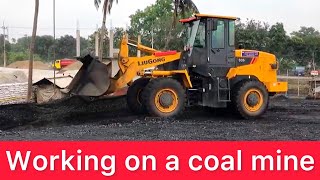 কয়লার ড্যাম্পের কাজ || Liugong 836 wheel loader working on a coal mine ||