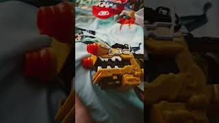 Dino Charge morpher tells about hot food #michaelrosen #dinocharge #hotfoodmichealrosen