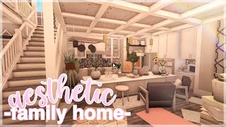 BLOXBURG | Aesthetic Family Home | House Build