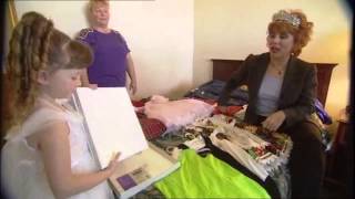 Pageant mother explains to Ruby Wax why she sleeps with the family pig