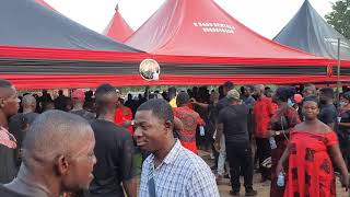 wonoo people enjoying the songs from nana tabiri @ sir John funeral