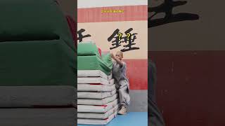 【少林七小侠】 ShaolinBoys 小侠：完蛋，又疯一个师父（上）#shorts #ytshorts   #kungfu #gongfu #status #foryou