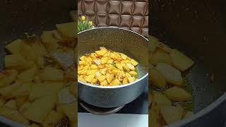 Aloo palak recipe #shorts #cooking #trending #food #recipe #viral